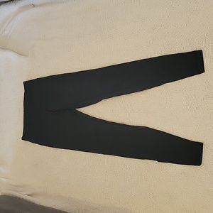 Lululemon sz 4 tights
